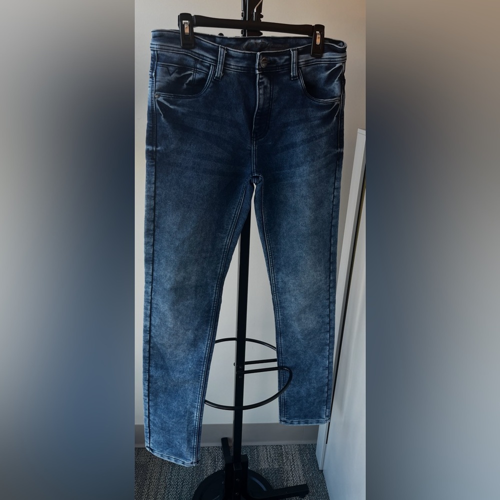 Live-In Jeans . Authentic The Original Denim Wear since 1998. Unisex Size 34